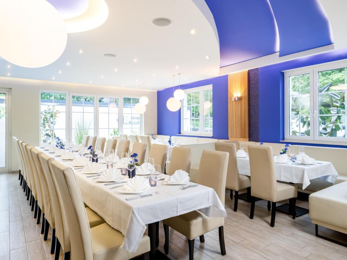Kristallhotel Fettehenne Leverkusen Luaran gambar