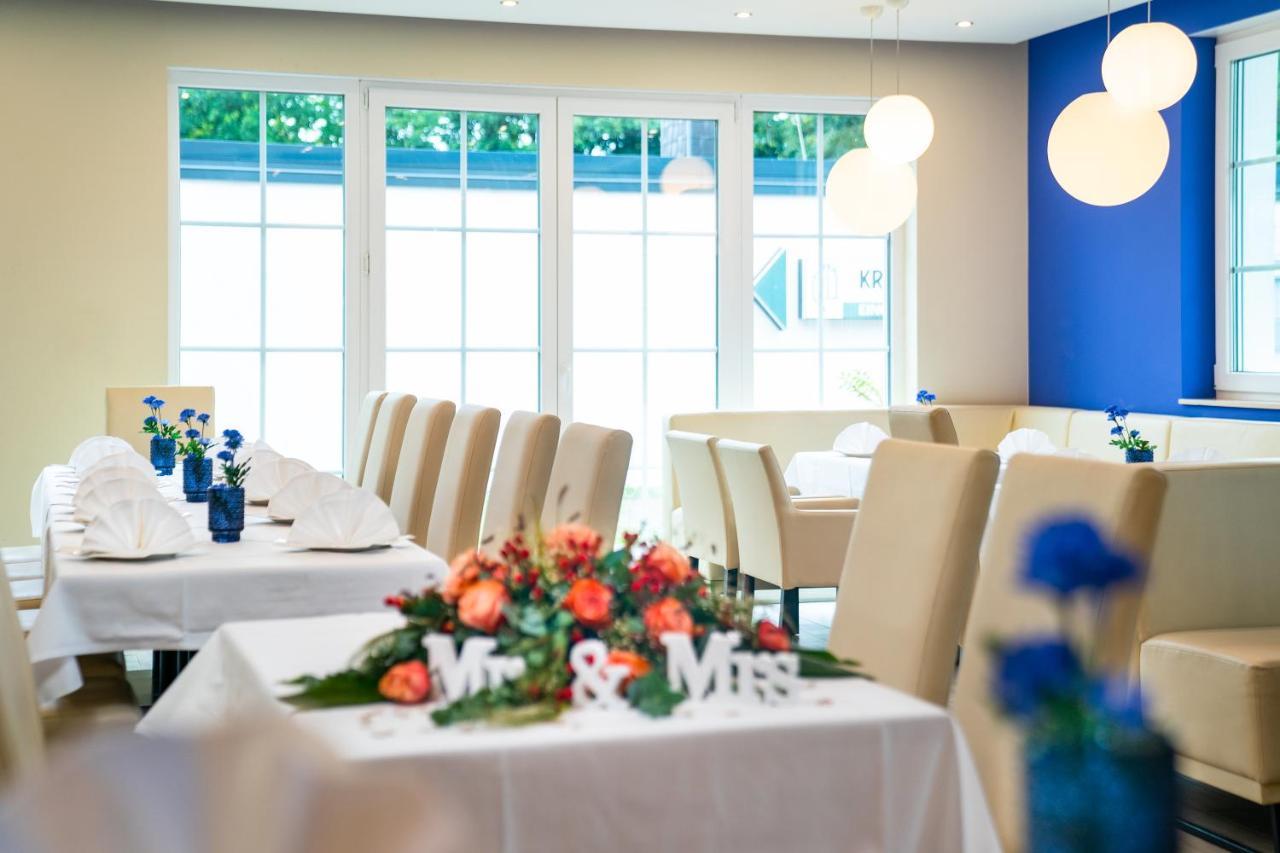 Kristallhotel Fettehenne Leverkusen Luaran gambar