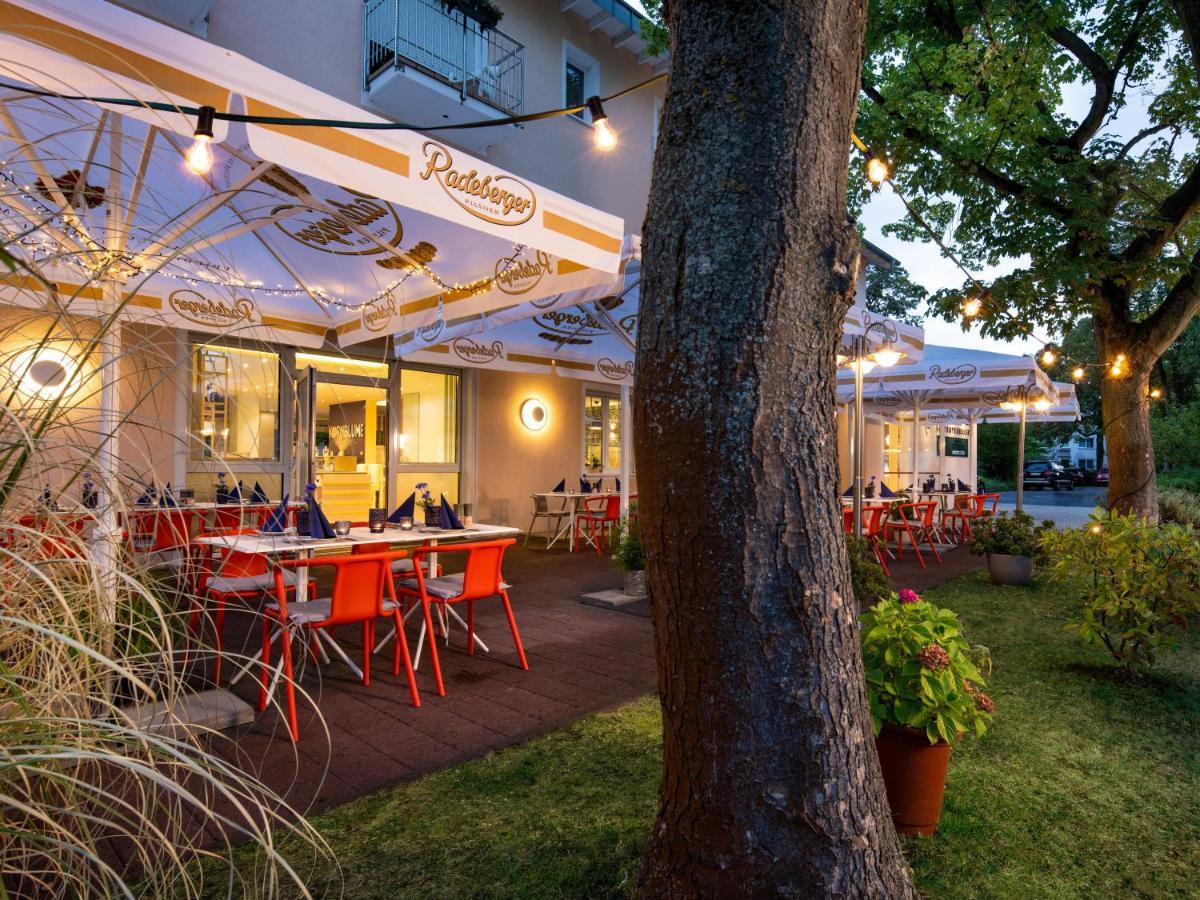 Kristallhotel Fettehenne Leverkusen Luaran gambar