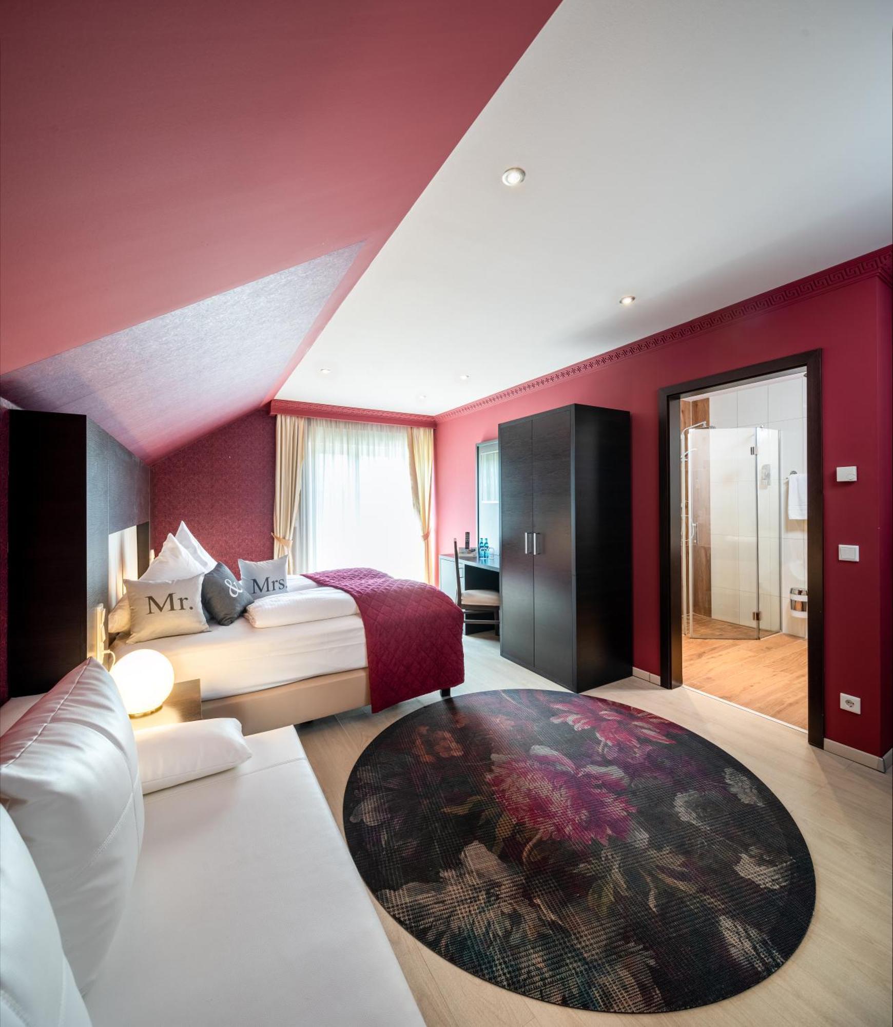 Kristallhotel Fettehenne Leverkusen Luaran gambar